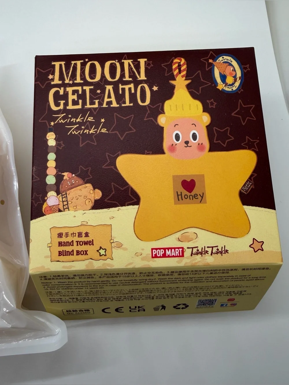 Pop Mart RARE Moon Gelato Twinkle Twinkle Hand Towel Series Confirmed Honey Jar